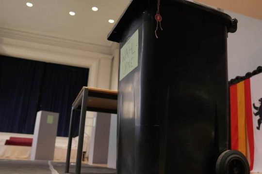 Νίκη-ανατροπή των Χριστιανοδημοκρατών στο κρατίδιο του Βερολίνου