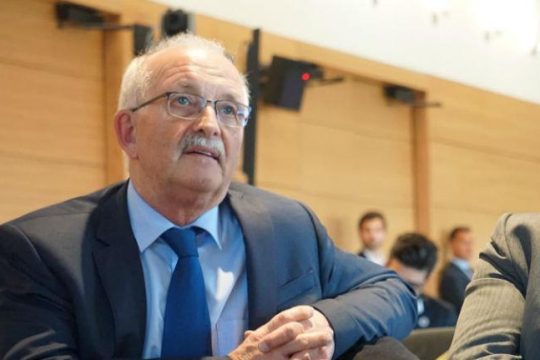 Έμμεση προτροπή Μπούλμαν στο ΠΑΣΟΚ για συνεργασία με ΣΥΡΙΖΑ