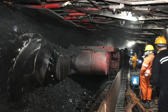 Εγκλωβισμένοι δεκάδες εργάτες σε ανθρακωρυχείο της Κίνας
