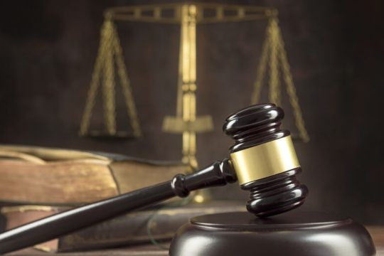 Ενας καταστροφικός δρόμος για τη Δικαιοσύνη