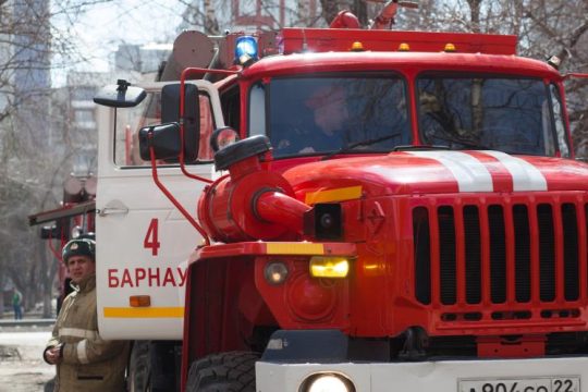Δύο παιδιά ανάμεσα στους νεκρούς από φωτιά σε ξενοδοχείο της Μόσχας