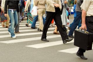 Υπηρεσιακές μετακινήσεις στο Δημόσιο με το «χέρι στην τσέπη» και… ατομική ευθύνη