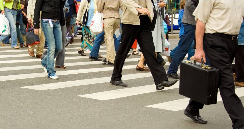 Υπηρεσιακές μετακινήσεις στο Δημόσιο με το «χέρι στην τσέπη» και… ατομική ευθύνη