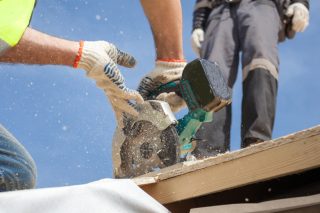 «Κεραυνοί» από σωματεία για τον θάνατο του εργάτη στη Ροδόπη