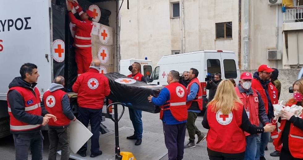 Αλληλεγγύη από την Ελλάδα σε Τουρκία και Συρία – οι αποστολές βοήθειας
