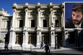 Γιατρομανωλάκης κατευθείαν για τον κάλαθο των αχρήστων