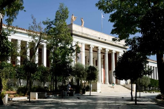 Πέρασε μόνο με τις ψήφους της Ν.Δ. στην επιτροπή της Βουλής το ν/σ για τα πέντε μεγάλα μουσεία