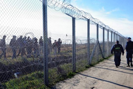 Ε.Ε. κατά προσφύγων πλην Ουκρανών