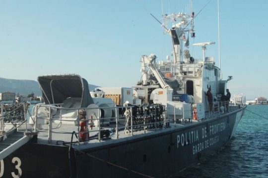 Διχάζουν τη Frontex οι επαναπροωθήσεις στα ελληνικά σύνορα