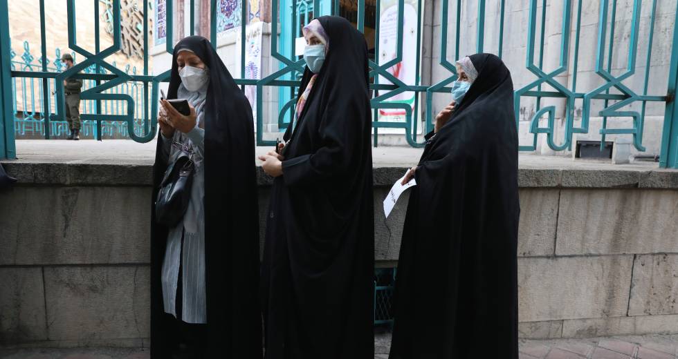 Δηλητηρίαζαν μαθήτριες στο Ιράν για να σταματήσει η εκπαίδευση των κοριτσιών