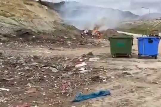 Καταγγελία για παράνομη καύση απορριμμάτων στον ΣΜΑ Ιεράπετρας