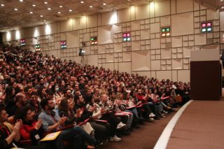 Κουτσούμπας: «Να γίνουν οι καθημερινοί αγώνες συντονισμένο μαζικό κίνημα»