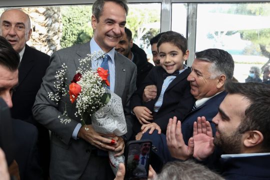 Αναθερμαίνει το αντι-ΣΥΡΙΖΑ μέτωπο