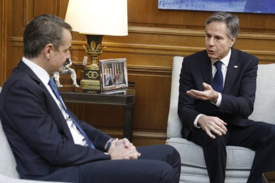 Στην Αθήνα ο Μπλίνκεν, τετ α τετ με Μητσοτάκη