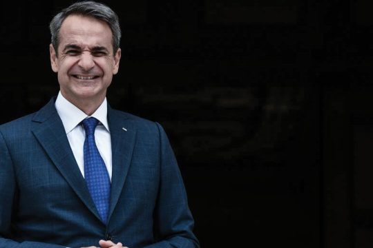 Ο πρωθυπουργός στον ρόλο του από μηχανής θεού;