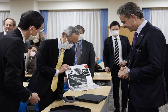 «Η ζωή είναι ένα μέτριο θεατρικό έργο…
