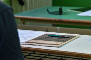 Πανελλαδικές: οδηγούν στην αποτυχία παιδιά με μαθησιακές δυσκολίες
