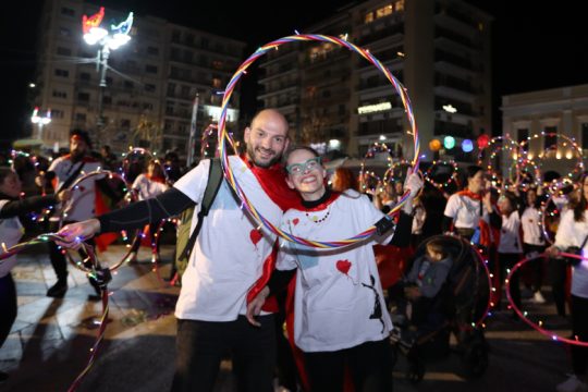 Ατέλειωτος χορός στο καρναβάλι της Πάτρας