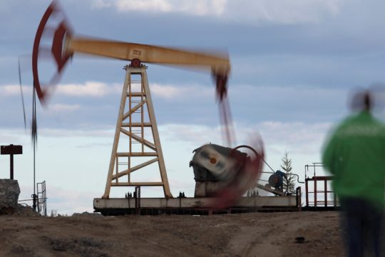 Η Ρωσία κόβει την παροχή πετρελαίου στην Πολωνία
