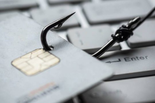 Πρακτικές συμβουλές για την προστασία από τις επιθέσεις phising