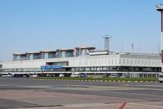 Τι συμβαίνει με τις πτήσεις προς Αγία Πετρούπολη;