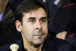 Ούτε η μάνα του δεν θέλει τον Βασίλη Τσιάρτα