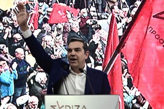 Μήνυμα νίκης από το Περιστέρι