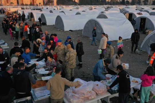 Επέστρεψαν τα Ρίχτερ με δύο ισχυρούς σεισμούς στα σύνορα Τουρκίας-Συρίας