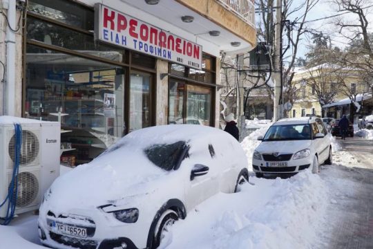 Πώς θα λειτουργήσουν τα καταστήματα στην Αττική, στις περιοχές που έπληξε η κακοκαιρία