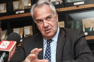 Να αποσυρθεί η «φωτογραφική» διάταξη που φιμώνει τη συνδικαλιστική δράση