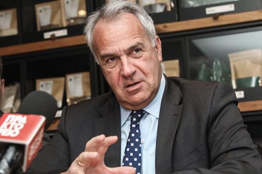 Να αποσυρθεί η «φωτογραφική» διάταξη που φιμώνει τη συνδικαλιστική δράση