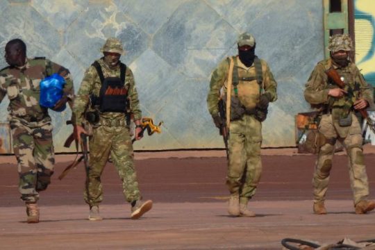 Η δημόσια σύγκρουση της Wagner με το υπουργείο Άμυνας και η παρέμβαση Πούτιν