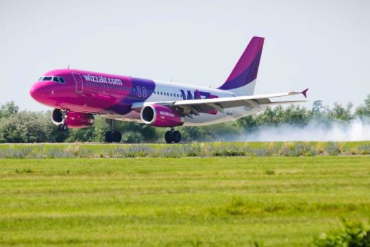 Η Wizz Air αναστέλλει τις πτήσεις προς Μολδαβία λόγω ανησυχιών ασφάλειας
