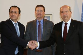Πώς θα σπάσει το αδιέξοδο;