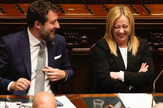 Ο Ματέο Σαλβίνι και η «απειλή» των ΜΚΟ