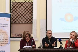 Είκοσι πέντε αφορμές για να κρατήσουμε ζωντανή τη μνήμη