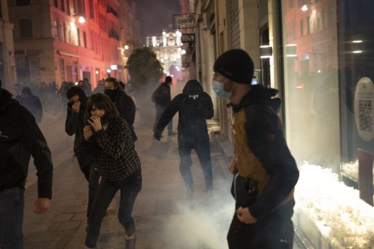 Eκρηξη οργής στη Γαλλία