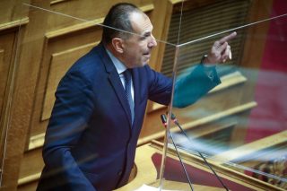Φταίνε όλοι οι άλλοι εκτός από την κυβέρνηση