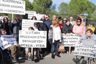Στους δρόμους με τα αμαξίδια