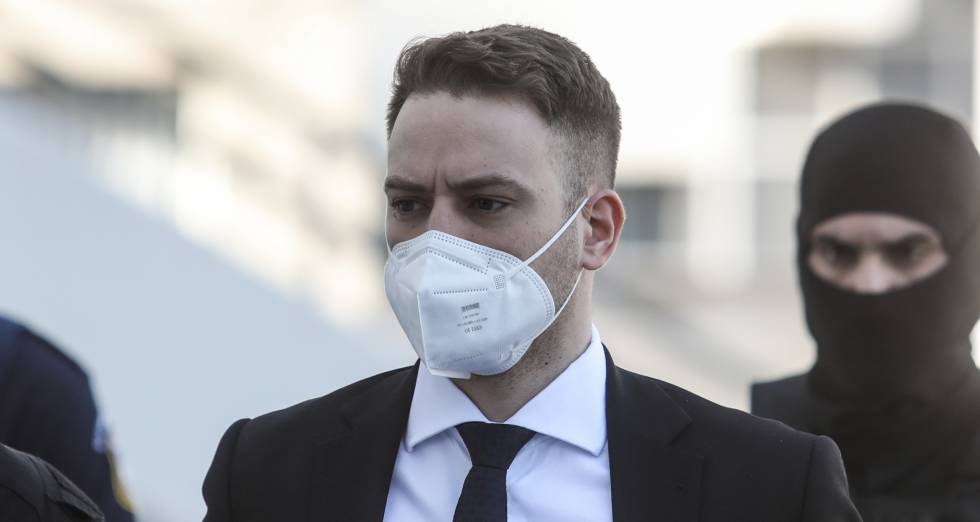 Δικάζεται σε δεύτερο βαθμό ο Μπάμπης Αναγνωστόπουλος για το έγκλημα στα Γλυκά Νερά