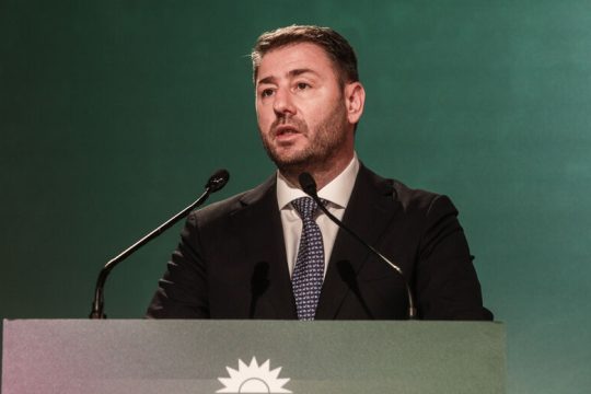 ΠΑΣΟΚ: πώς ερμηνεύουν τις επιθέσεις μετά τις δηλώσεις Ανδρουλάκη