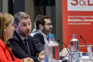 Μια αδυναμία και μια ανάγκη