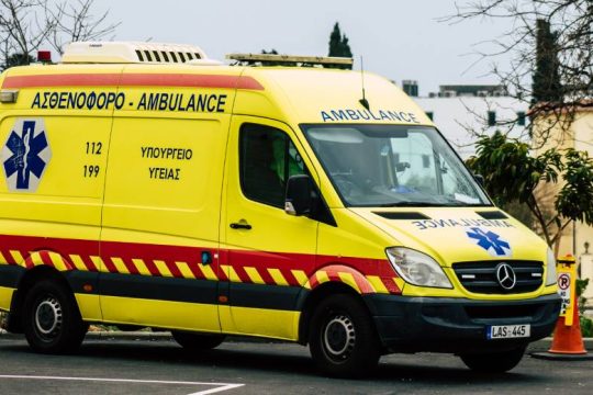 Ωρωπός: Παρόντες αστυνομία και Δήμος στον εξευτελισμό της 70χρονης;