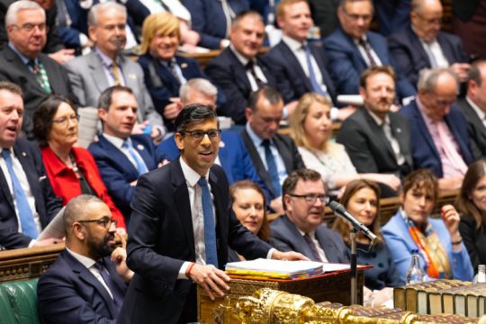 Πέρασε από τη βρετανική Βουλή η συμφωνία για τη Β. Ιρλανδία 