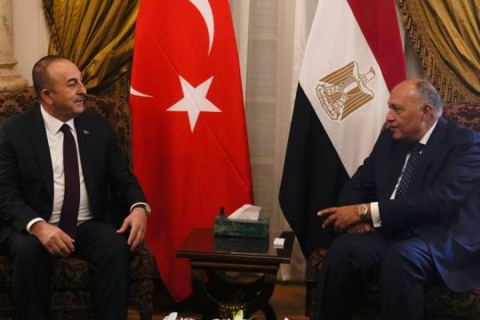 Συνάντηση Ερντογάν-Σίσι προανήγγειλε ο Μεβλούτ Τσαβούσογλου