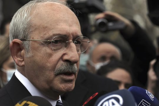 Ενας Κεμάλ από… το κάτω ράφι