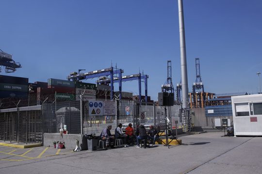 Αποκομμένο σιδηροδρομικά το λιμάνι του Πειραιά