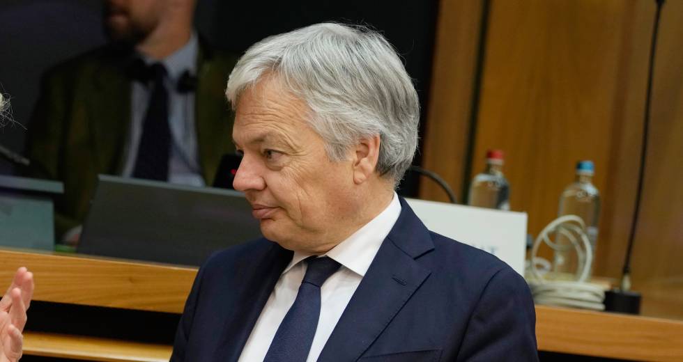 Στην Αθήνα ο επίτροπος Ρέιντερς με θέμα την κατάσταση του κράτους δικαίου
