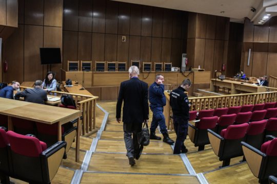 «Ήρθαν κατά πάνω μας, μας έλεγαν “θα σας σφάξουμε, κότες”»
