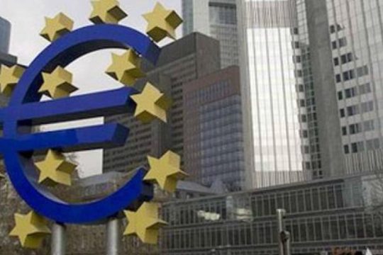 Συνεδριάζει το Εποπτικό της ΕΚΤ στη «σκιά» των τραπεζικών καταρρεύσεων και της αύξησης επιτοκίων